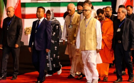 বন্ধু ভারতকে কৃতজ্ঞতা’, খামেনেইর অন্ত্যেষ্টিতে অংশ নেওয়ায় বার্তা ইরানের