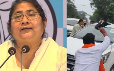 ‘খারাপ তৃণমূল’, দুর্গাপুরে দোলাকে চোর স্লোগান, কালো পতাকা দেখাল বিজেপি