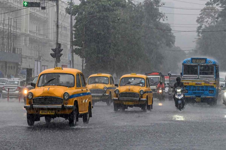 সপ্তাহান্তে আরও বাড়বে দুর্যোগ নাকি বঙ্গে কমবে বৃষ্টি? জেনে নিন হাওয়া অফিসের পূর্বাভাস